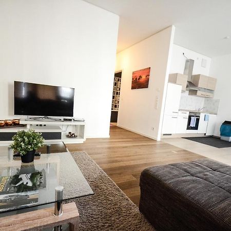2 - High-Quality In The Heart Of Stuttgart 2 Apartment Bagian luar foto