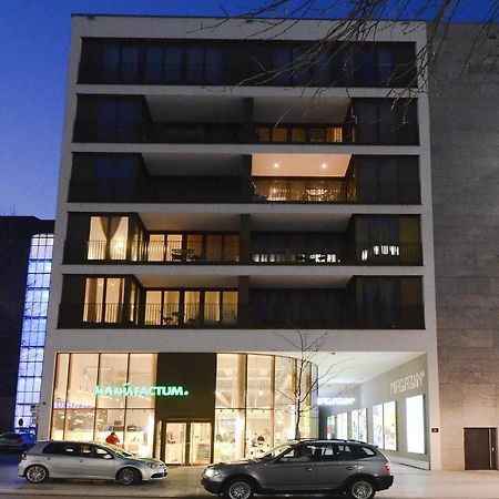 2 - High-Quality In The Heart Of Stuttgart 2 Apartment Bagian luar foto