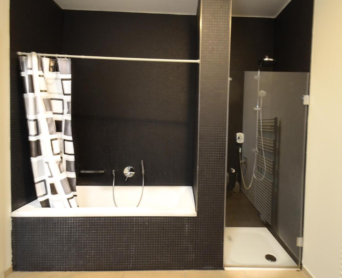 2 - High-Quality In The Heart Of Stuttgart 2 Apartment Bagian luar foto