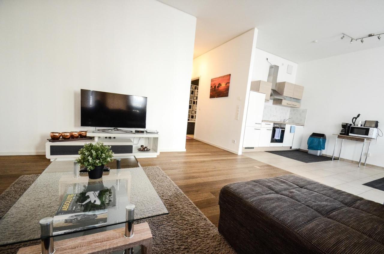 2 - High-Quality In The Heart Of Stuttgart 2 Apartment Bagian luar foto