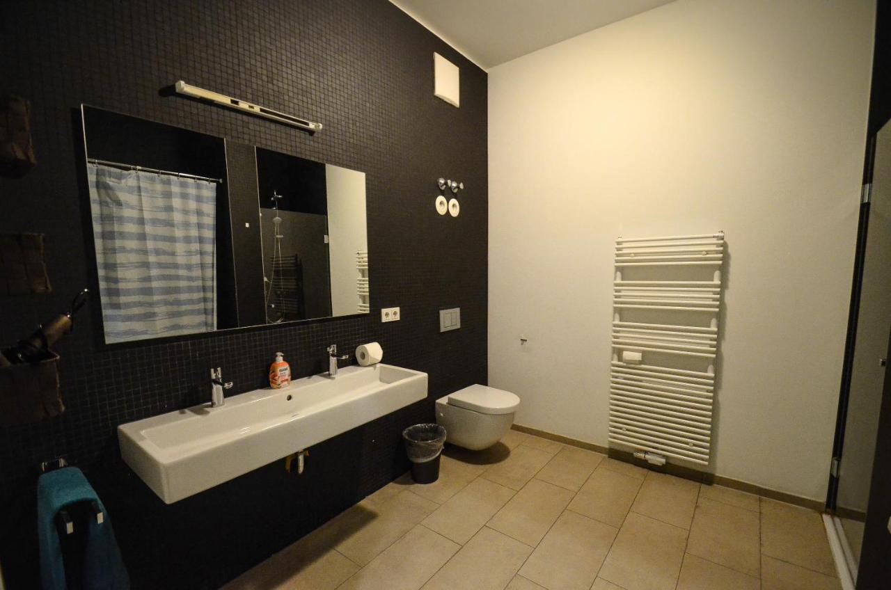 2 - High-Quality In The Heart Of Stuttgart 2 Apartment Bagian luar foto