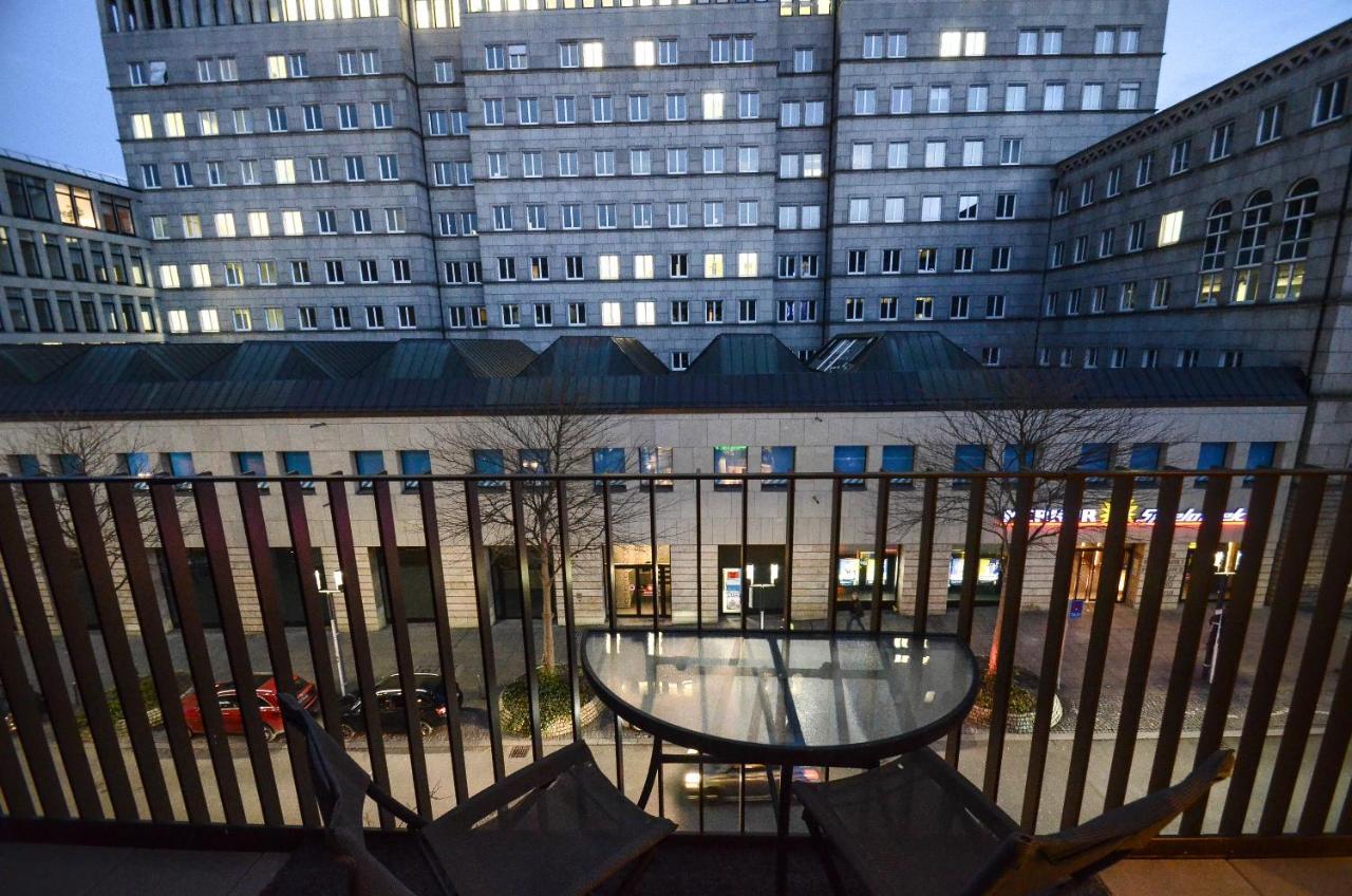 2 - High-Quality In The Heart Of Stuttgart 2 Apartment Bagian luar foto